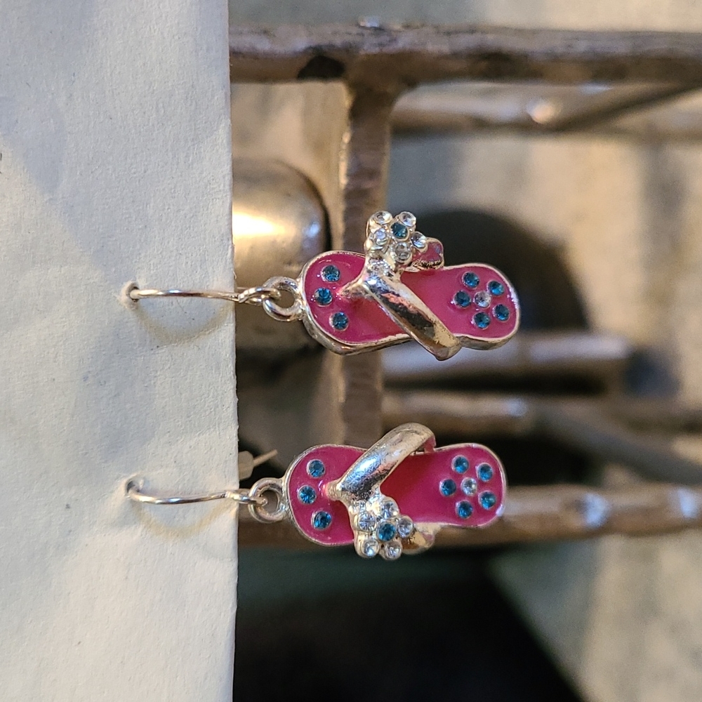 Flip Flop earrings, silver and pink